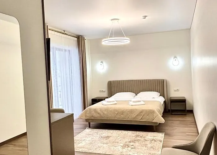 Continental Hotel Palyanytsya